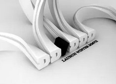 布莱克本连胜收官，晋级前路坦途